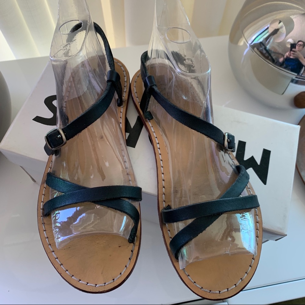 Madras by APC Black Leather Sandals Flat 37
